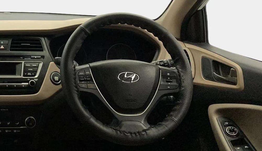 2015 Hyundai Elite i20 ASTA 1.2 (O), Petrol, Manual, 89,276 km, Steering Wheel Close Up