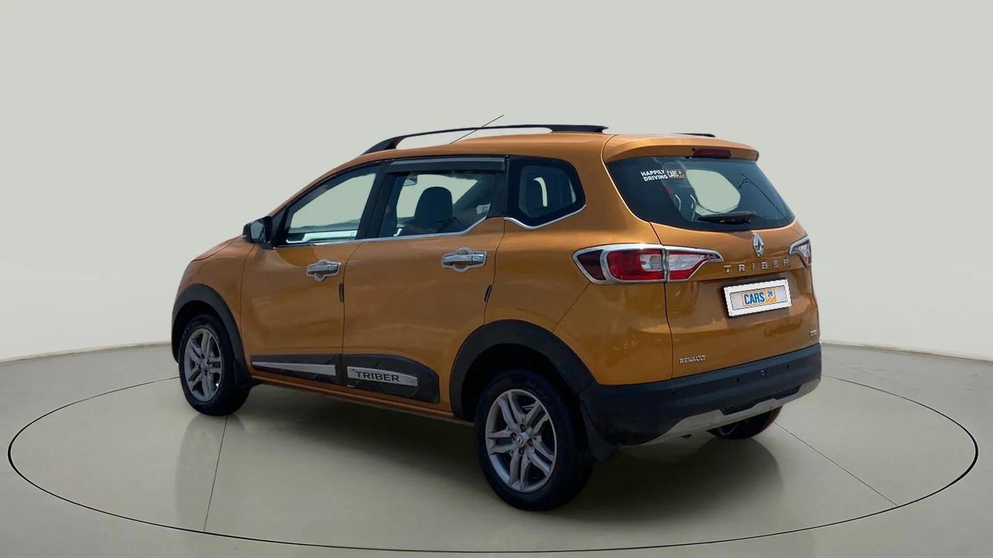 2022 Renault TRIBER RXZ AMT, Petrol, Automatic, 33,688 km, Left Back Diagonal