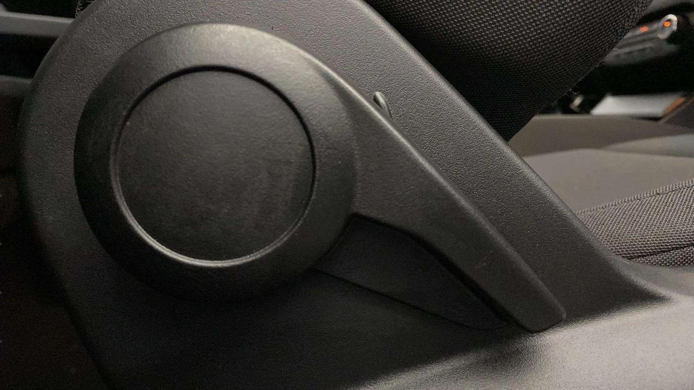 2023 Tata PUNCH PURE MT, Petrol, Manual, 5,529 km, Driver Side Adjustment Panel