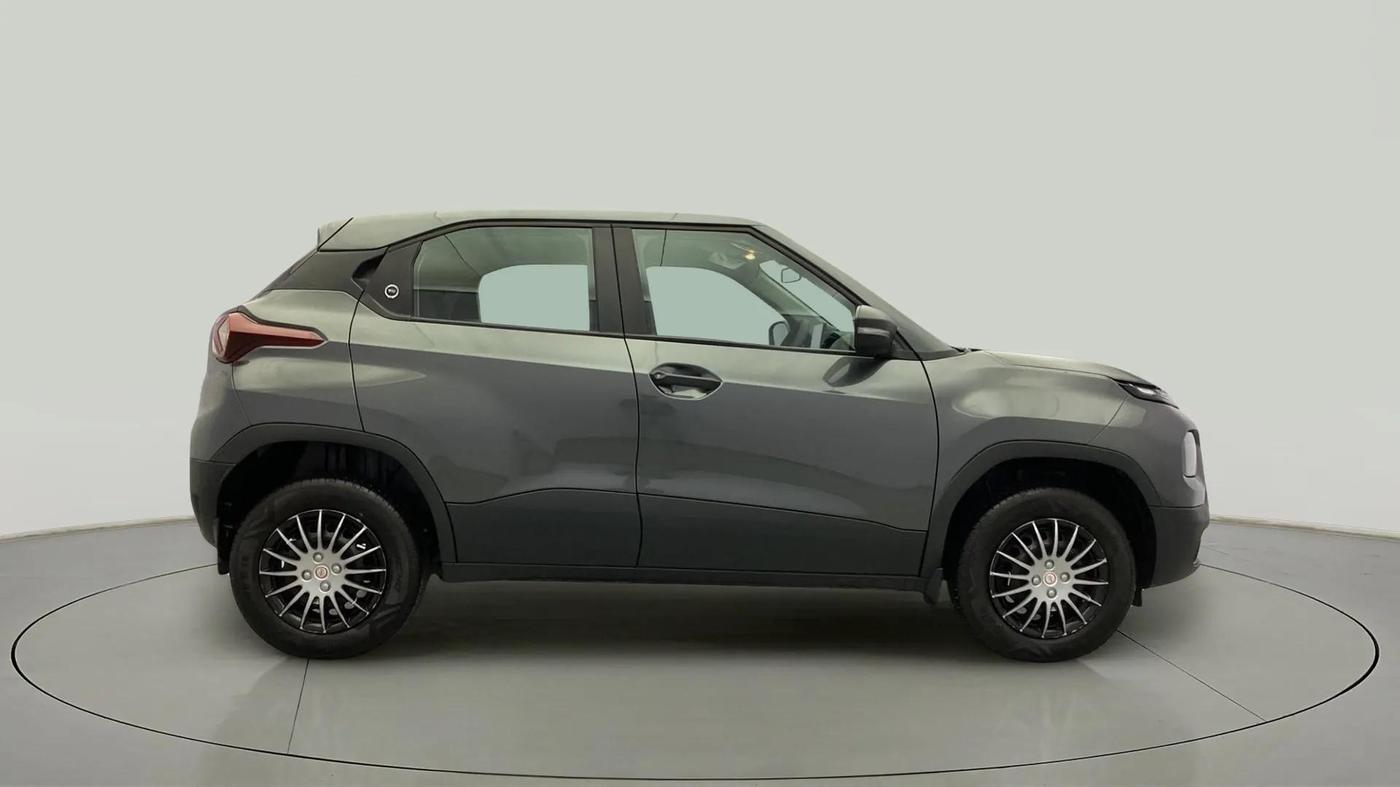2023 Tata PUNCH PURE MT, Petrol, Manual, 5,529 km, Right Side View