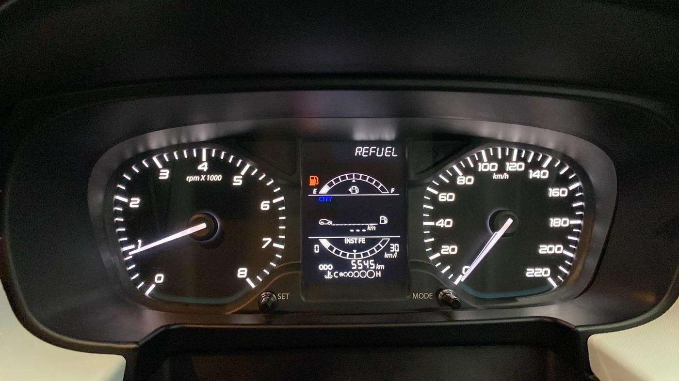 2023 Tata PUNCH PURE MT, Petrol, Manual, 5,529 km, Odometer Image