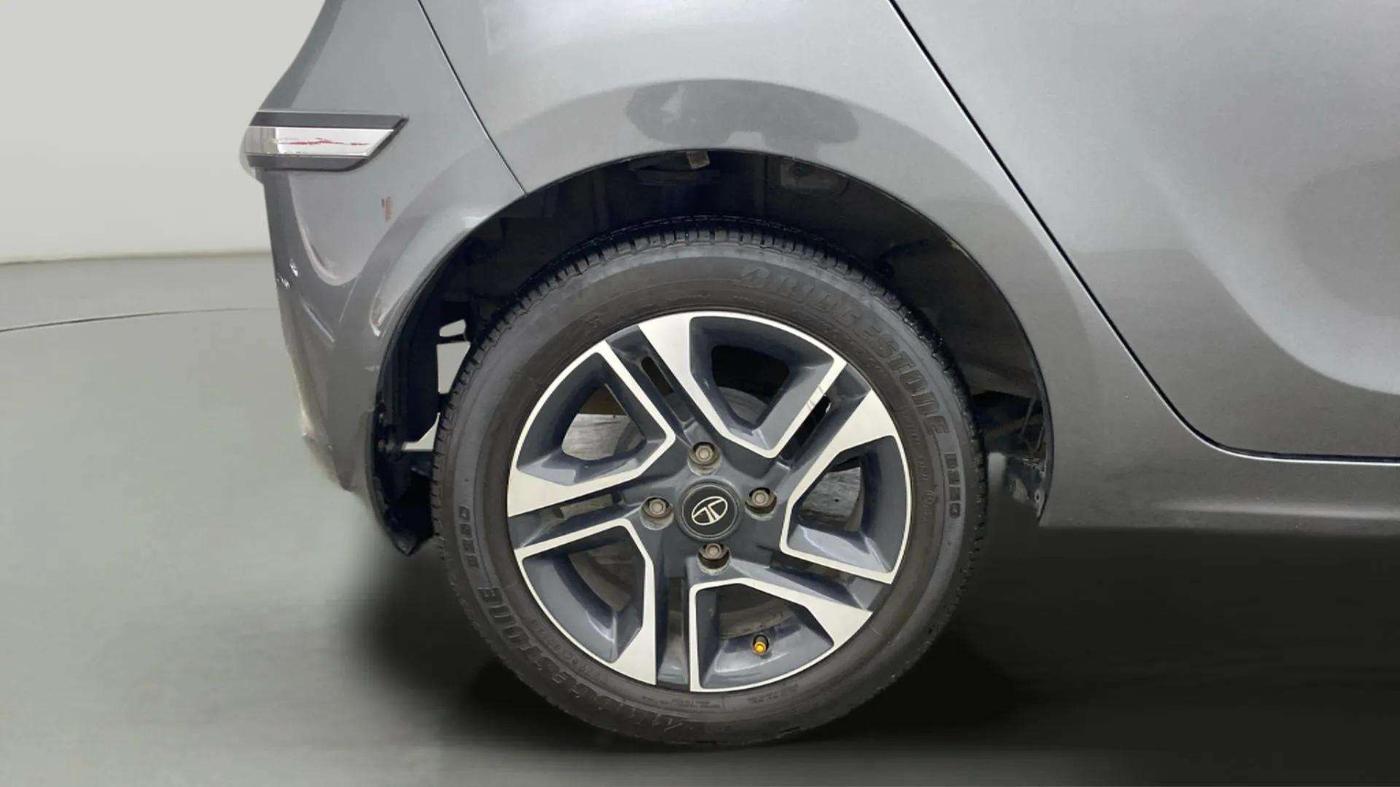 2021 Tata Tiago XZA PLUS PETROL, Petrol, Automatic, 23,357 km, Right Rear Wheel