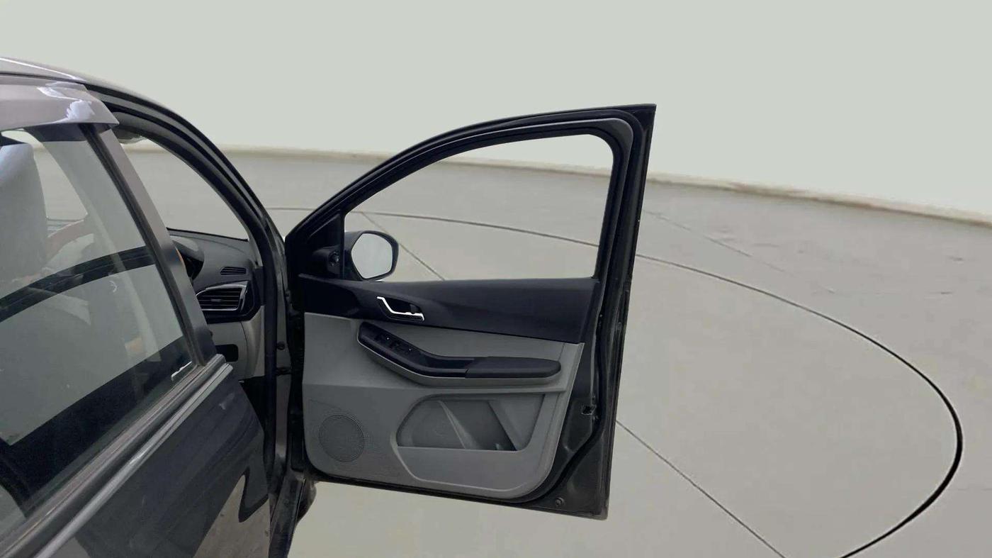 2021 Tata Tiago XZA PLUS PETROL, Petrol, Automatic, 23,357 km, RHS Front Door