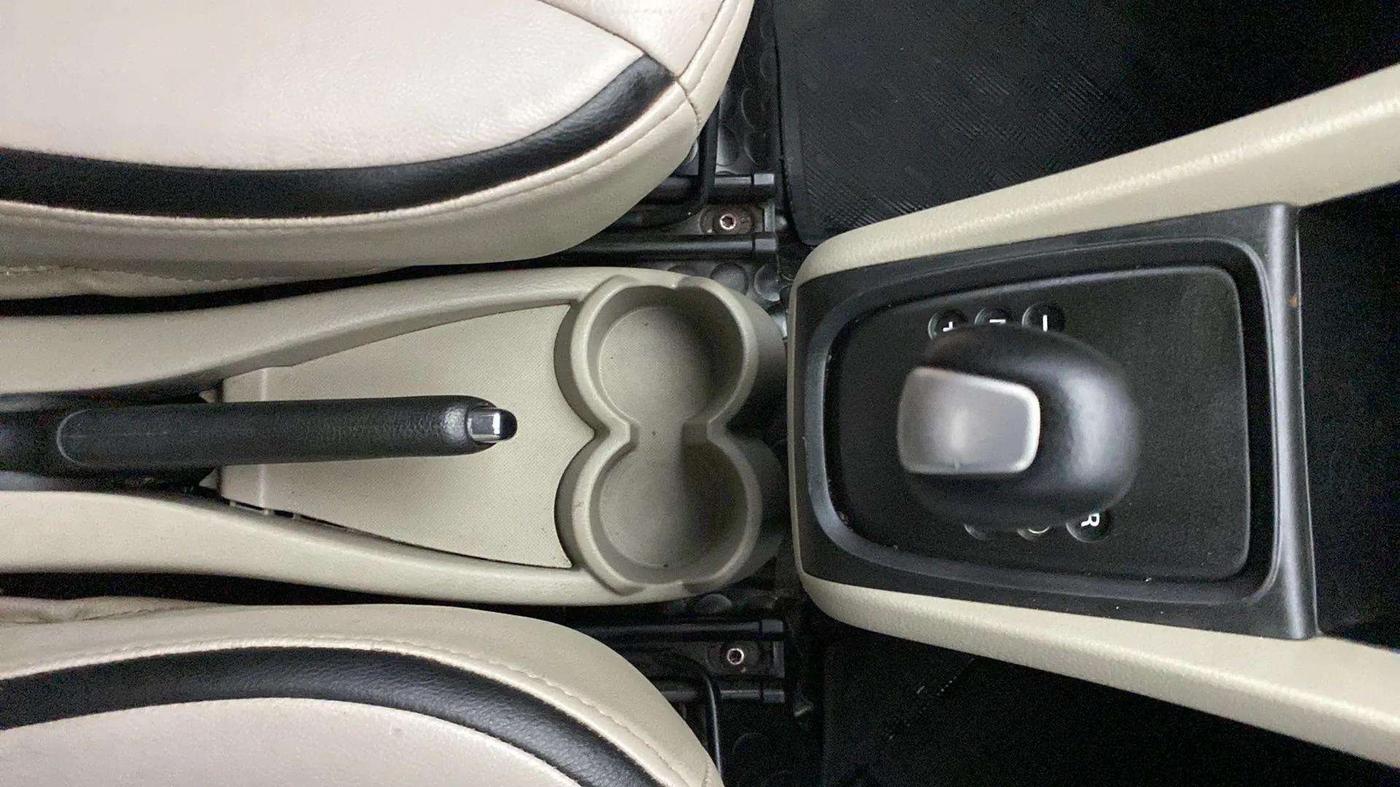 2016 Maruti Celerio VXI AMT, Petrol, Automatic, 70,160 km, Gear Lever