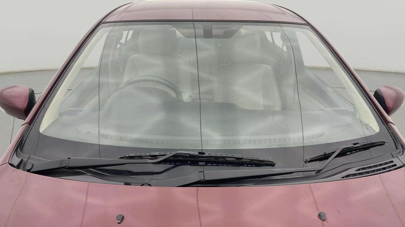 2019 Maruti Ciaz ALPHA 1.5 SHVS PETROL, Petrol, Manual, 58,795 km, Front Windshield