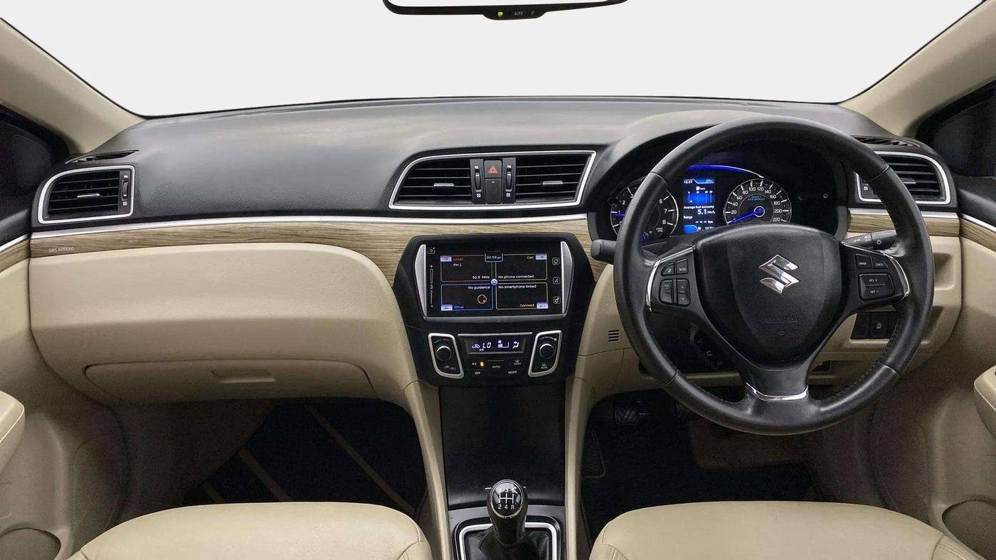 2019 Maruti Ciaz ALPHA 1.5 SHVS PETROL, Petrol, Manual, 58,795 km, Dashboard