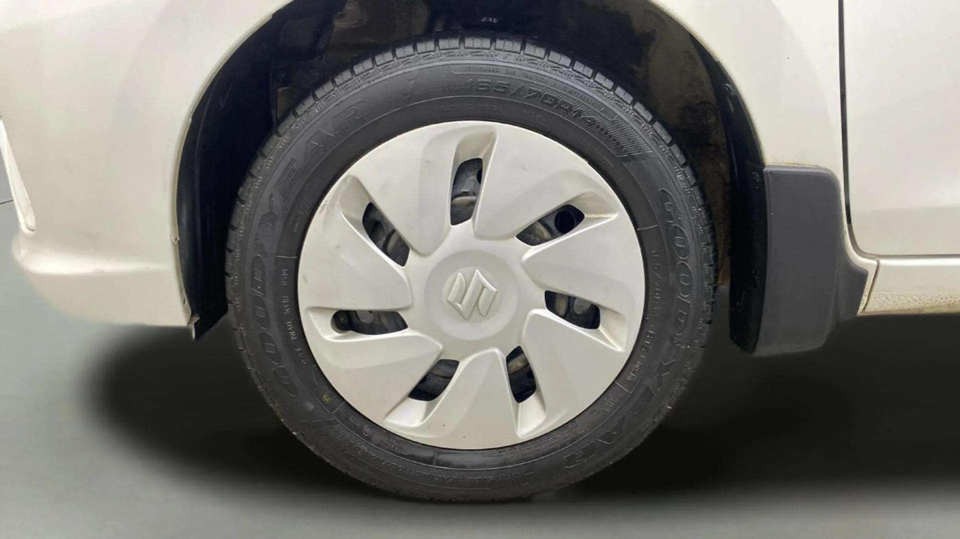 2019 Maruti Celerio ZXI, Petrol, Manual, 24,708 km, Left Front Wheel