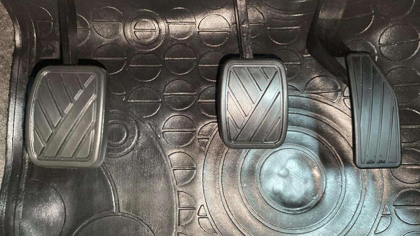 2019 Maruti Celerio ZXI, Petrol, Manual, 24,708 km, Pedals