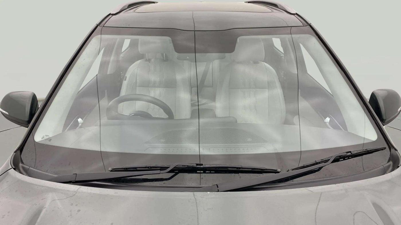 2023 KIA SELTOS HTX PETROL 1.5, Petrol, Manual, 8,961 km, Front Windshield