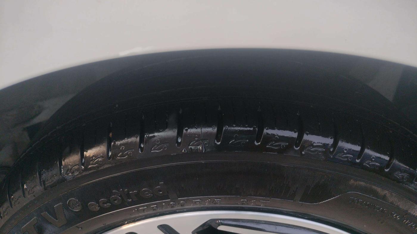 2024 Hyundai GRAND I10 NIOS ASTA AMT 1.2 KAPPA VTVT, Petrol, Automatic, 7,525 km, Left Rear Tyre Tread