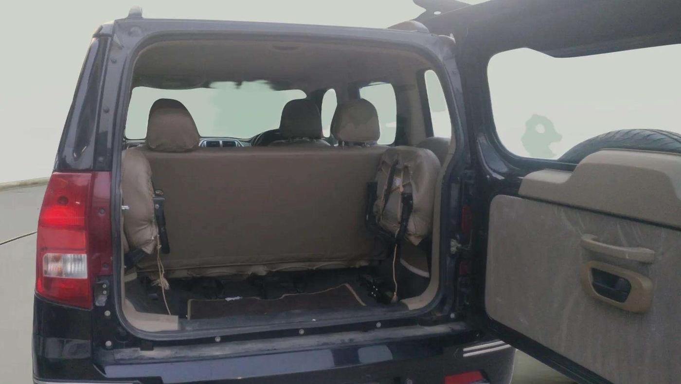 2022 Mahindra BOLERO NEO N 8, Diesel, Manual, 25,779 km, Boot Door Open