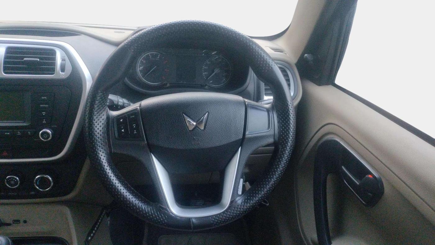 2022 Mahindra BOLERO NEO N 8, Diesel, Manual, 25,779 km, Steering Wheel Close Up