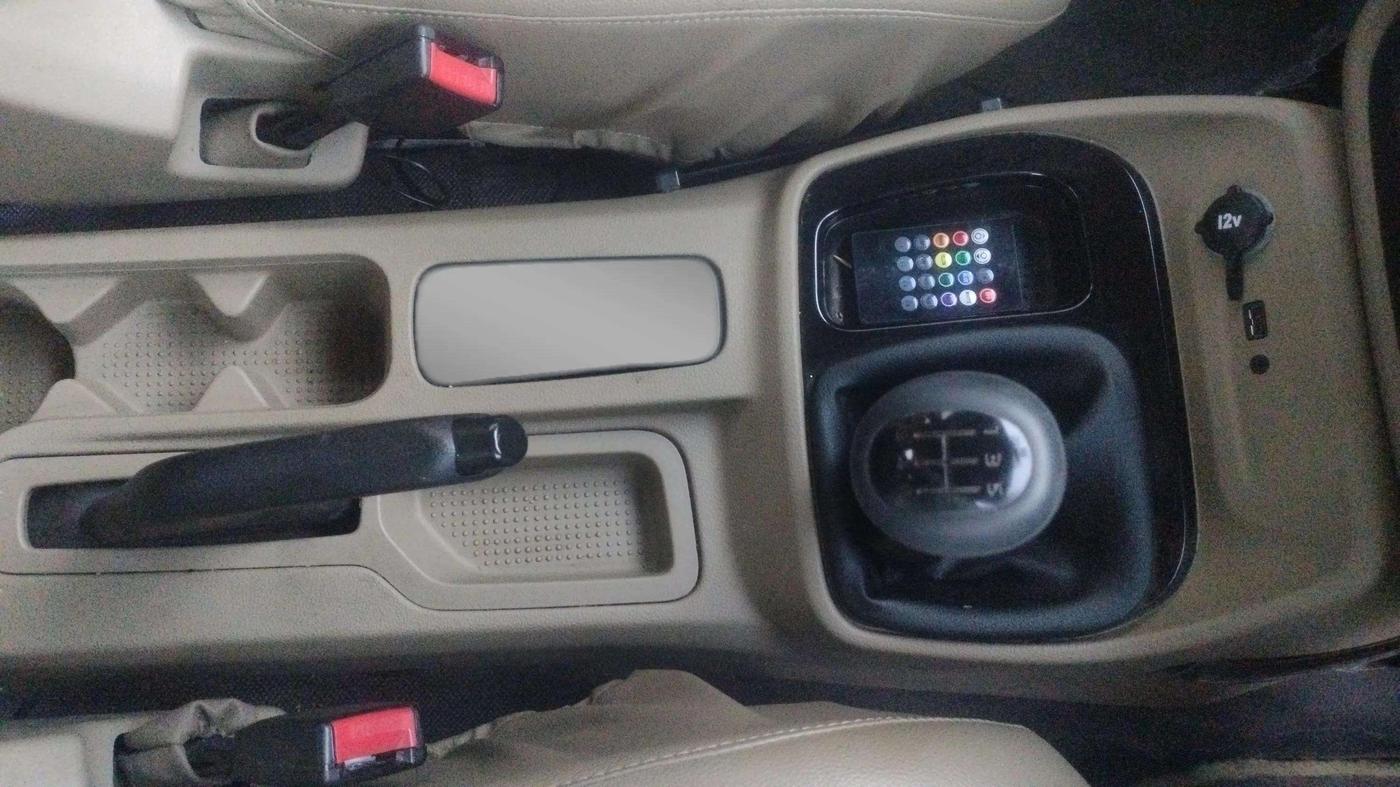 2022 Mahindra BOLERO NEO N 8, Diesel, Manual, 25,779 km, Gear Lever