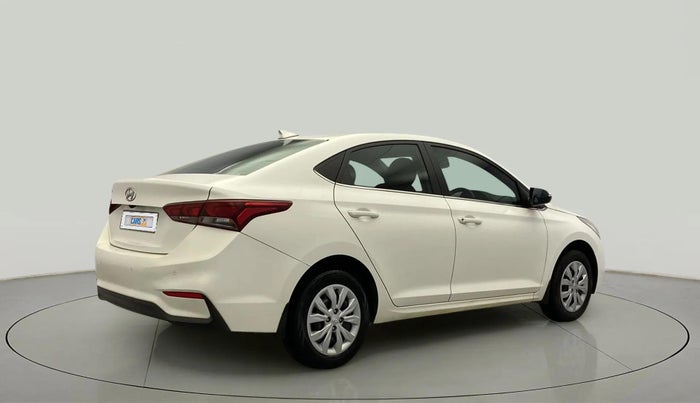 2018 Hyundai Verna 1.4 EX PETROL, Petrol, Manual, 95,110 km, Right Back Diagonal