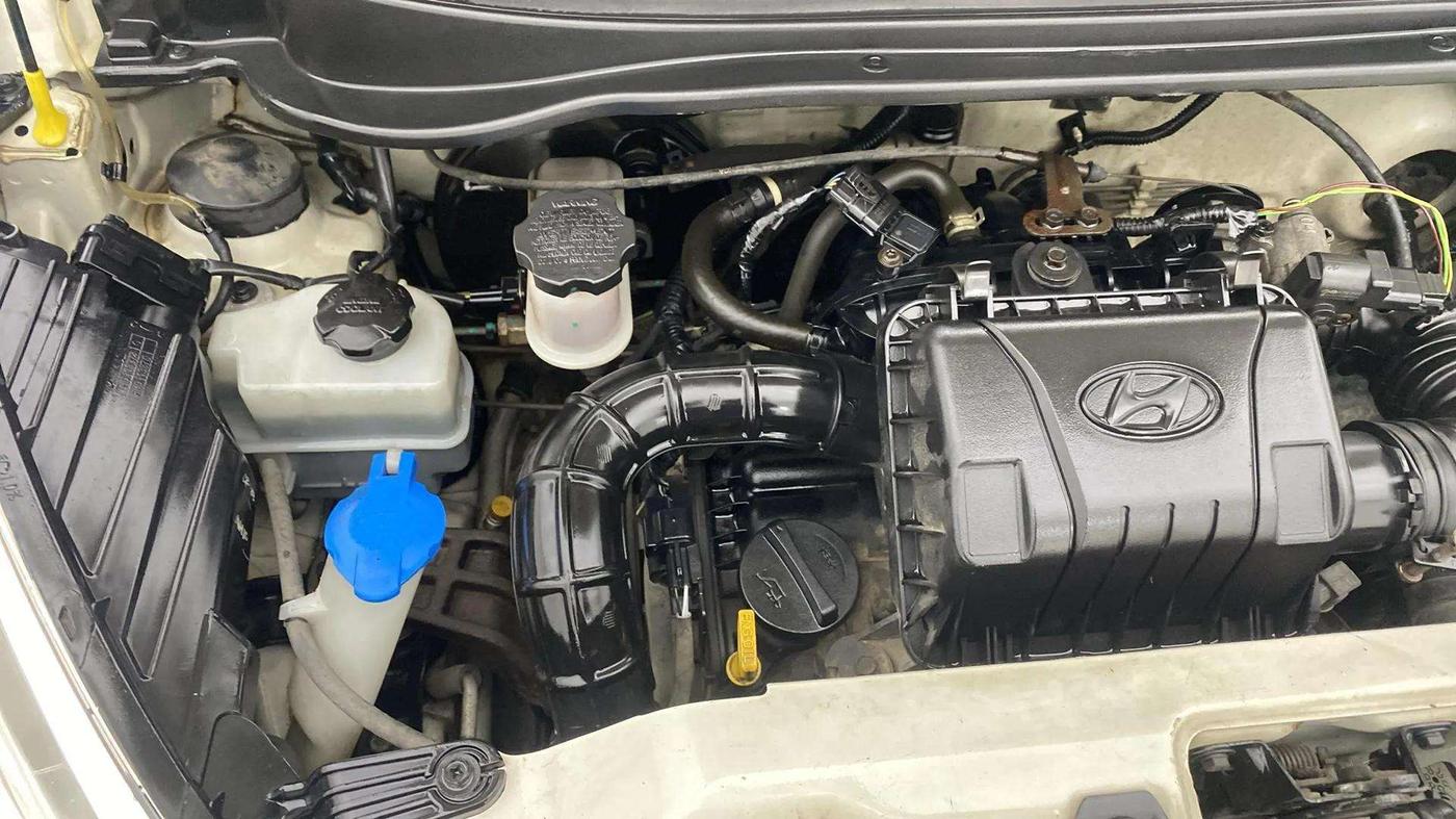 2015 Hyundai Eon ERA +, Petrol, Manual, 70,105 km, Engine View - Right