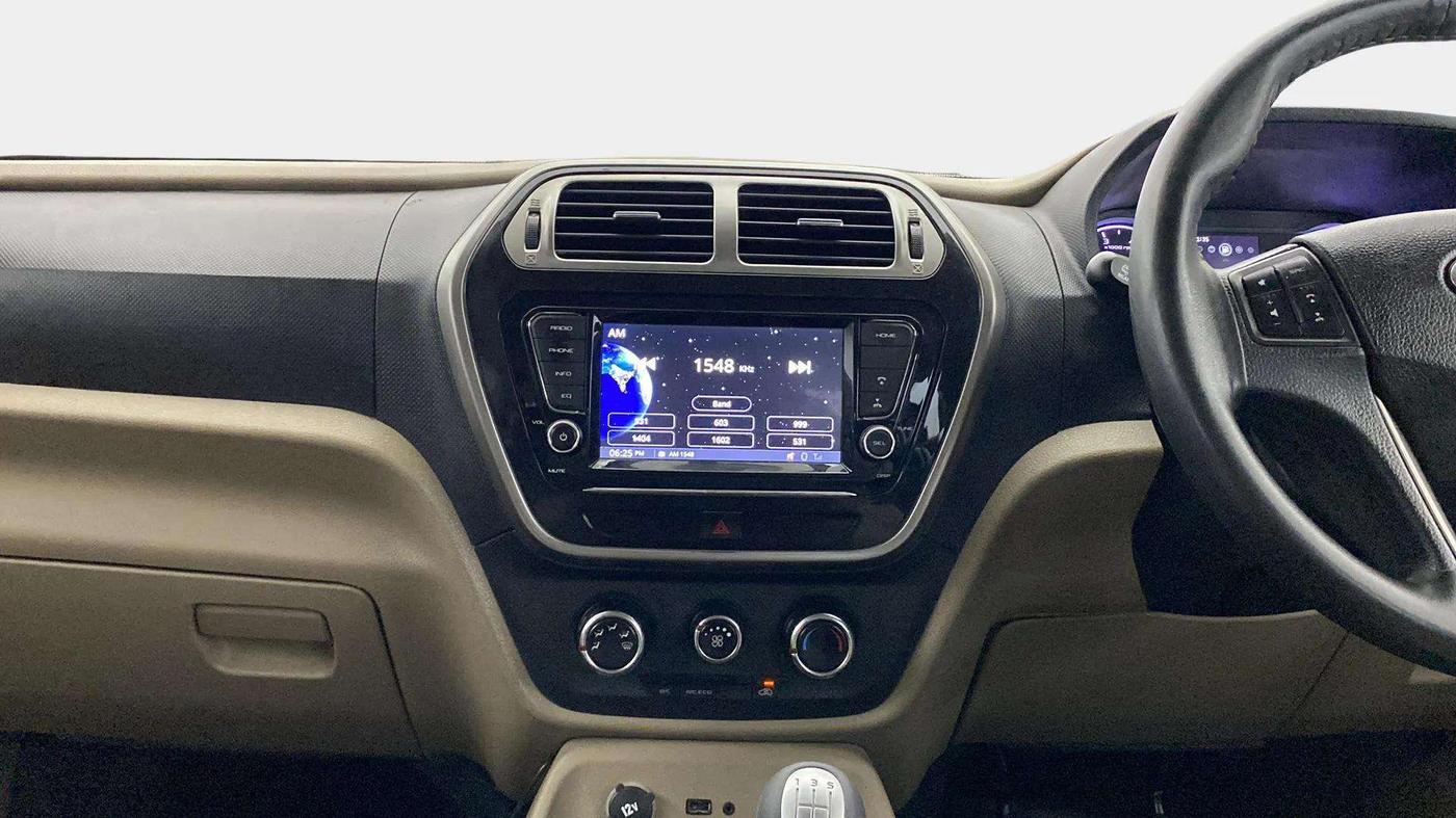 2021 Mahindra BOLERO NEO N 10, Diesel, Manual, 17,571 km, Air Conditioner