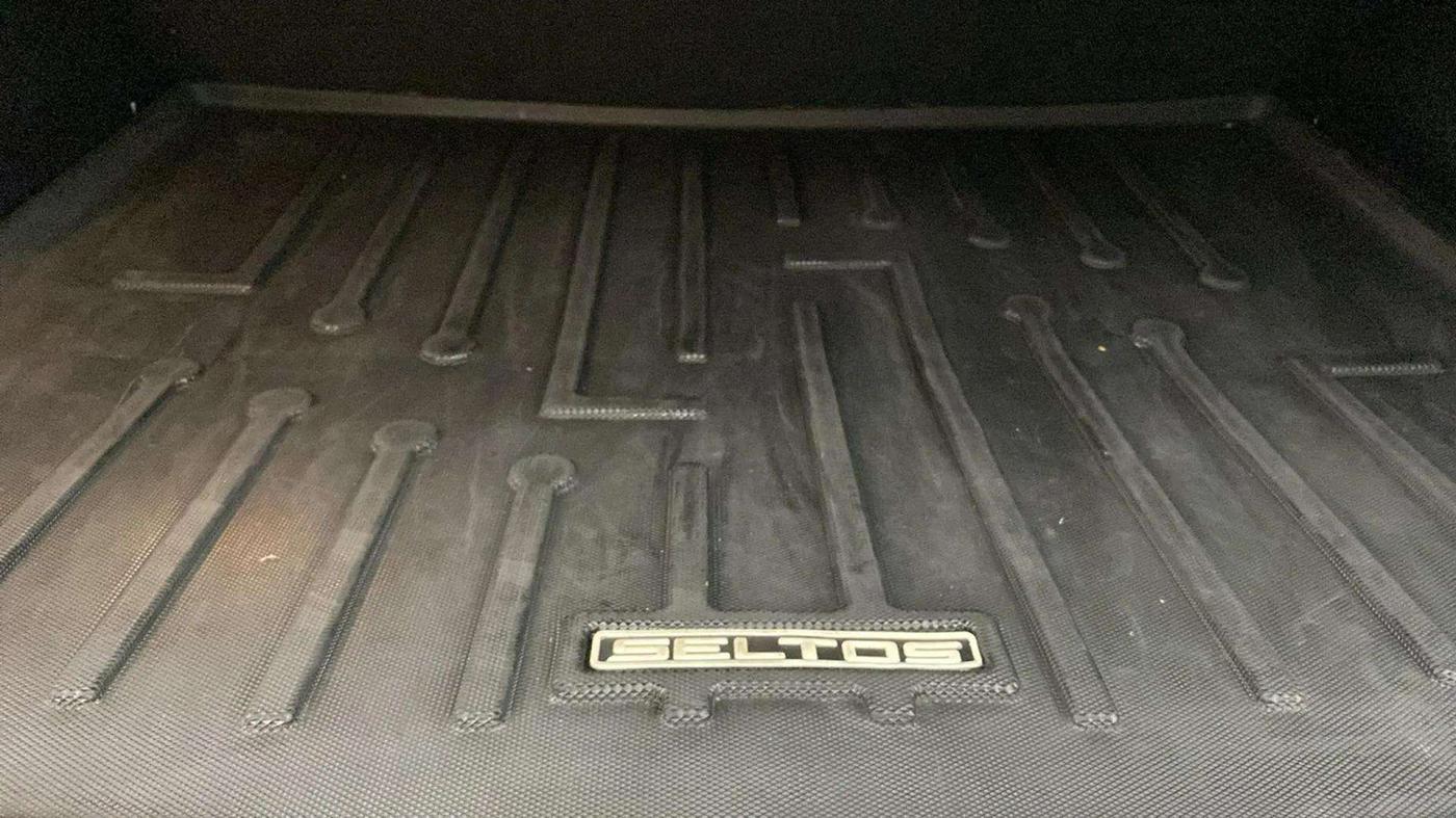 2019 KIA SELTOS HTK PLUS 1.5 DIESEL, Diesel, Manual, 65,385 km, Boot Inside