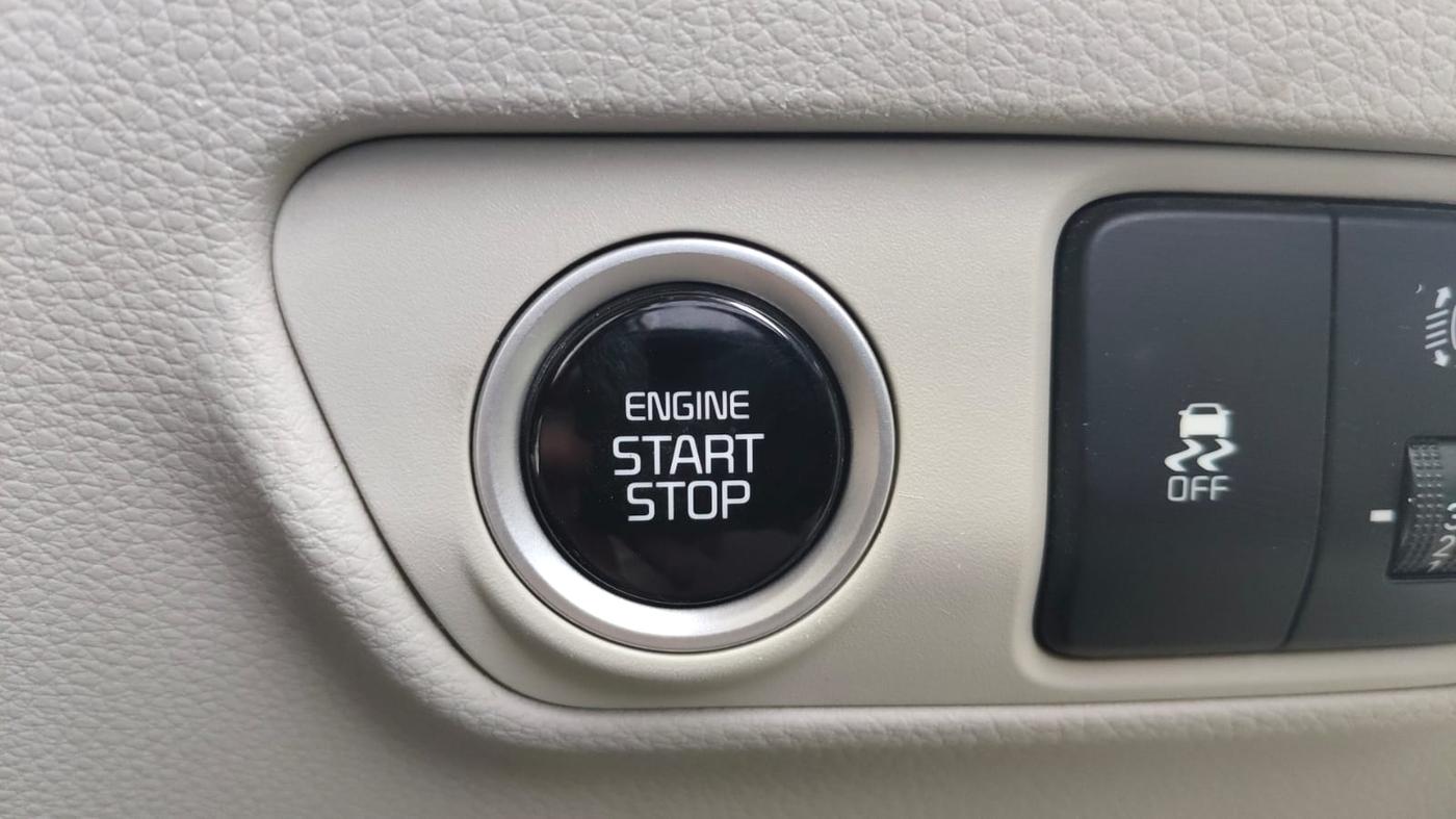 2022 KIA CARENS PRESTIGE PLUS 1.5 DIESEL 7 STR, Diesel, Manual, 37,726 km, Keyless Start/ Stop Button