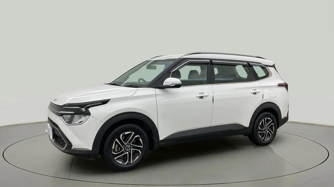 2022 KIA CARENS PRESTIGE PLUS 1.5 DIESEL 7 STR, Diesel, Manual, 37,726 km, Left Front Diagonal