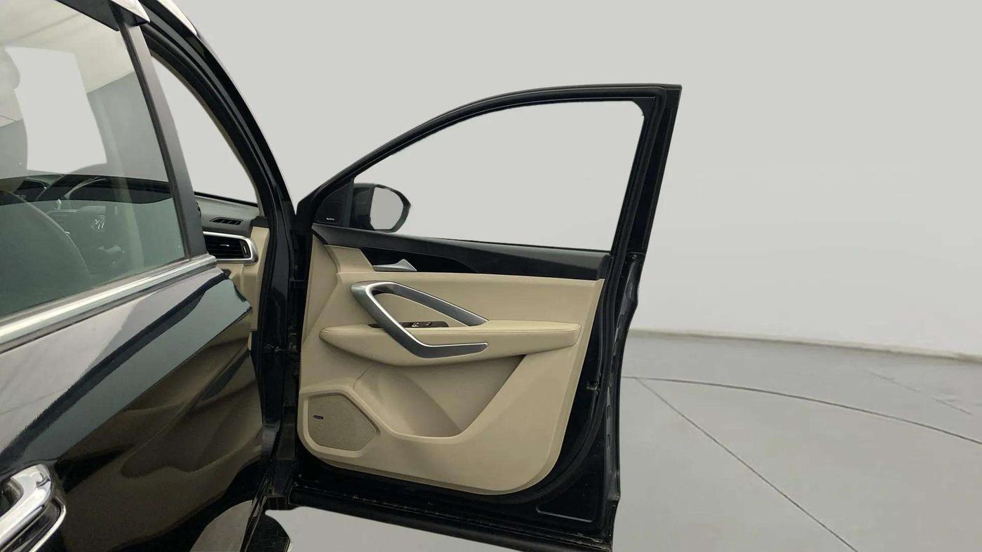 2022 MG HECTOR SHARP 2.0 DIESEL, Diesel, Manual, 62,445 km, RHS Front Door