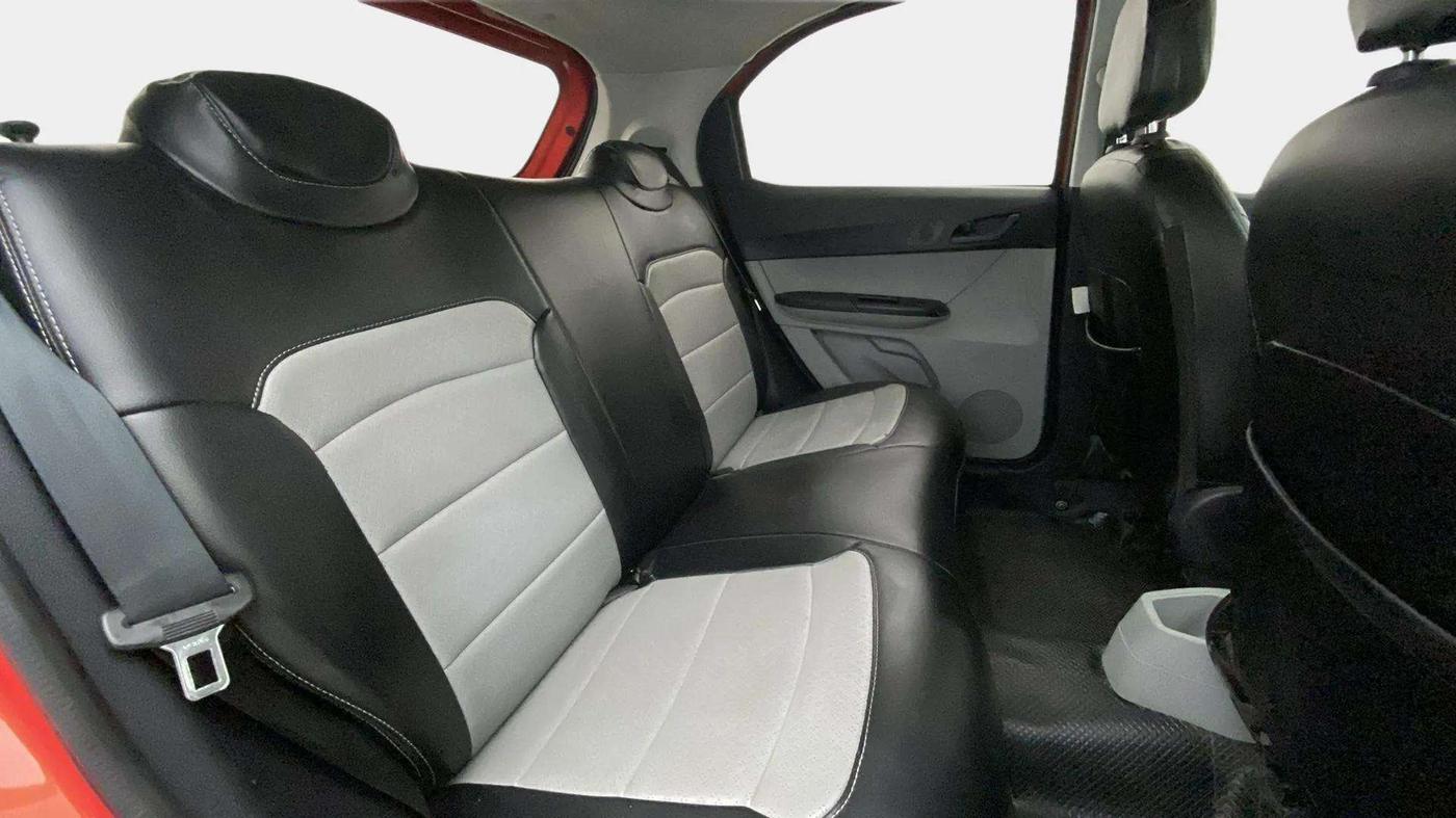 2022 Tata Tiago XT PETROL, Petrol, Manual, 39,318 km, Right Side Rear Door Cabin