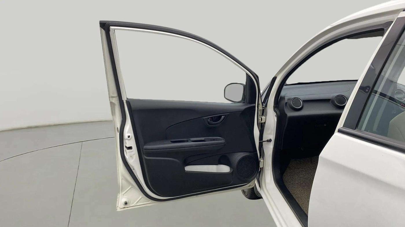 2014 Honda Brio S MT, Petrol, Manual, 72,245 km, LHS Front Door