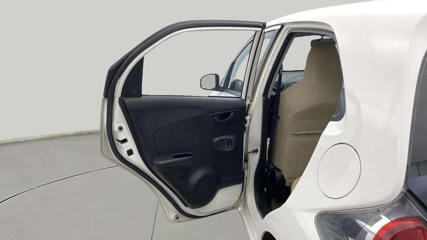 2014 Honda Brio S MT, Petrol, Manual, 72,245 km, LHS Rear Door
