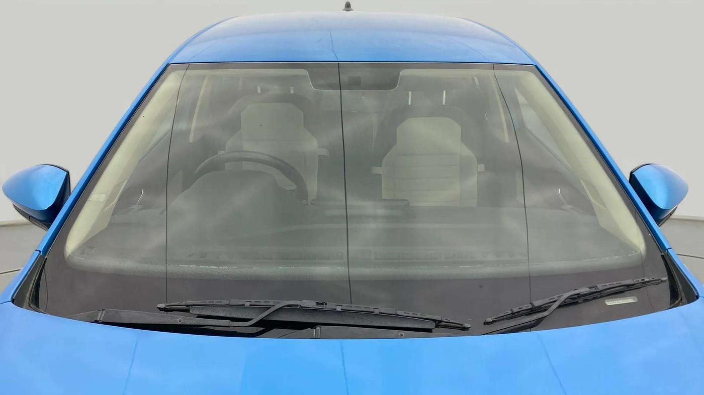 2023 Skoda SLAVIA Ambition Plus 1.0 TSI MT, Petrol, Manual, 76,644 km, Front Windshield