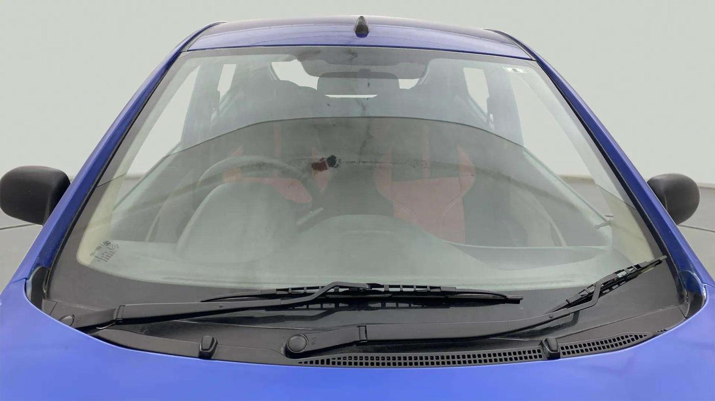 2014 Hyundai Eon ERA +, Petrol, Manual, 38,044 km, Front Windshield