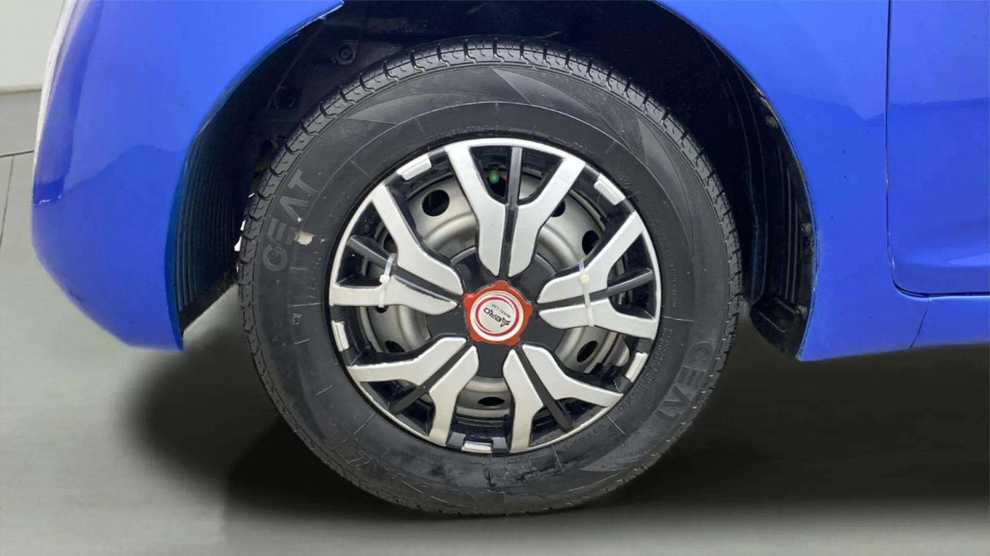 2014 Hyundai Eon ERA +, Petrol, Manual, 38,044 km, Left Front Wheel