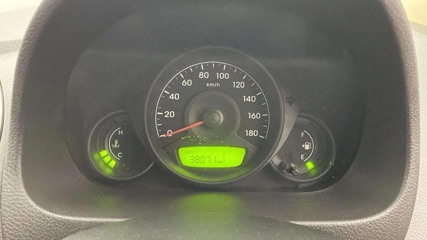 2014 Hyundai Eon ERA +, Petrol, Manual, 38,044 km, Odometer Image