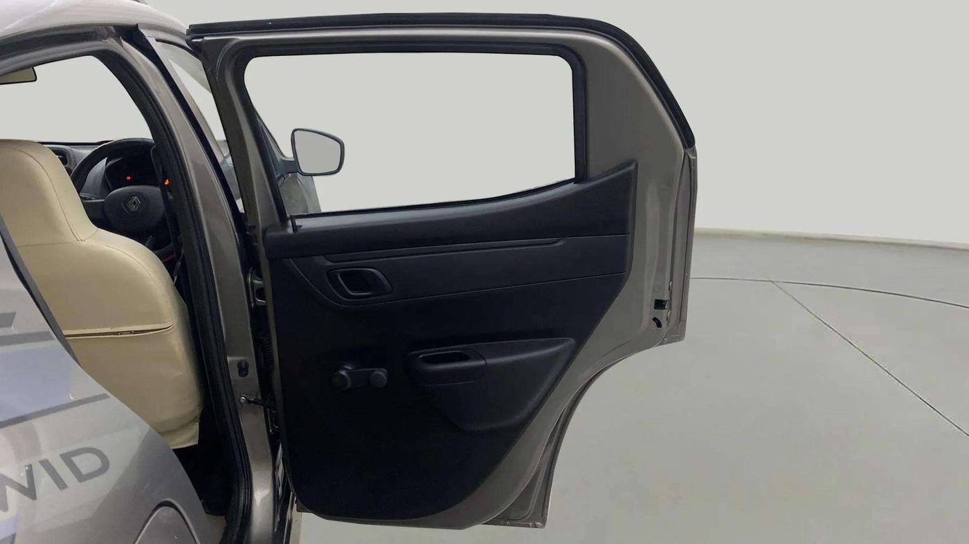 2017 Renault Kwid RXT 1.0, Petrol, Manual, 19,573 km, RHS Rear Door