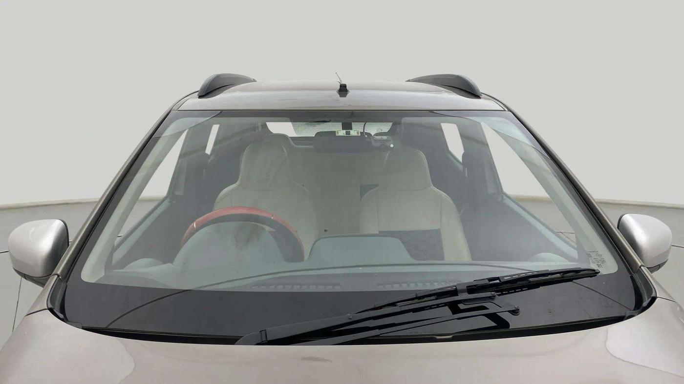 2017 Renault Kwid RXT 1.0, Petrol, Manual, 19,573 km, Front Windshield