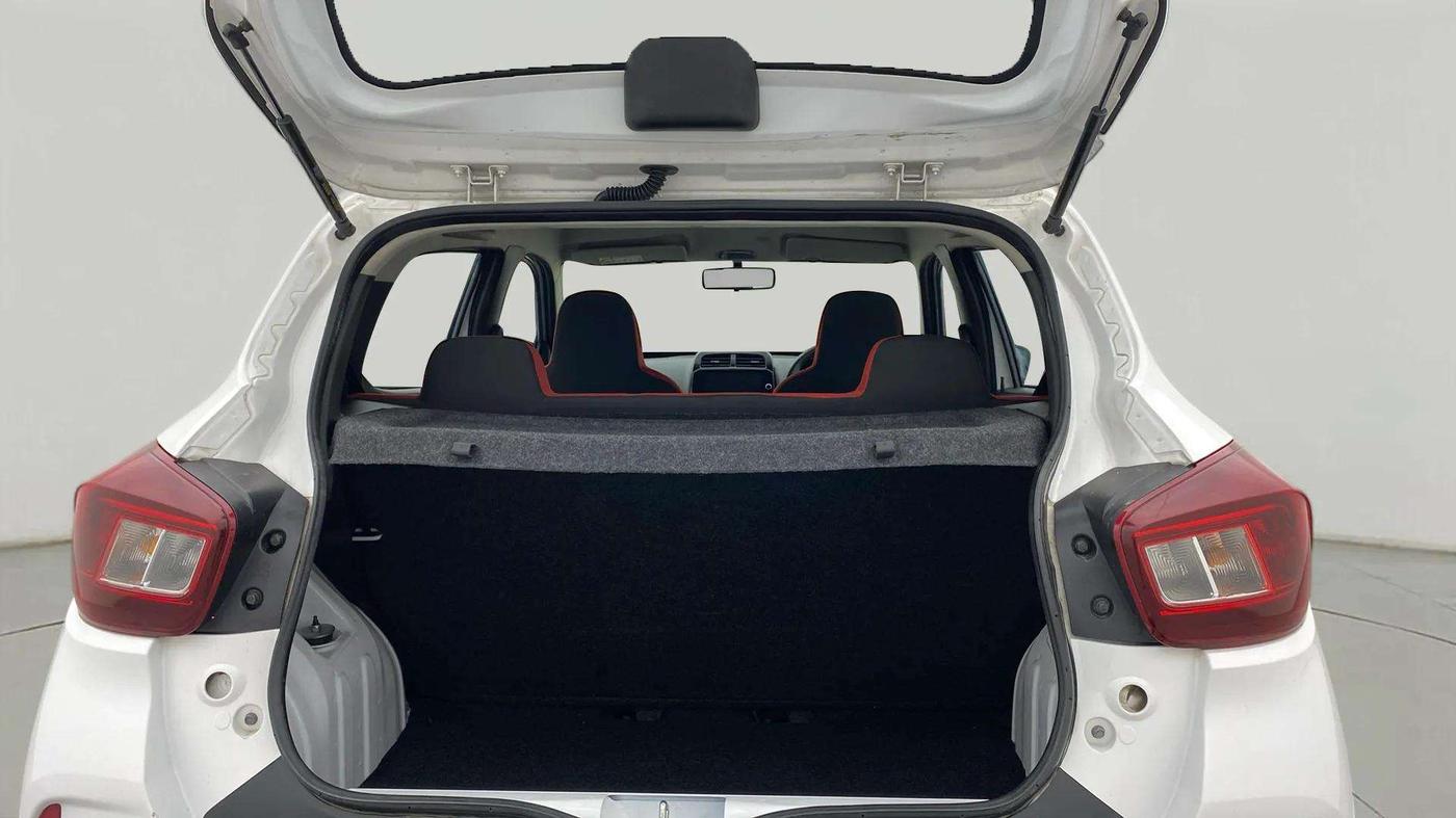 2023 Renault Kwid RXT 1.0, Petrol, Manual, 11,724 km, Boot Inside