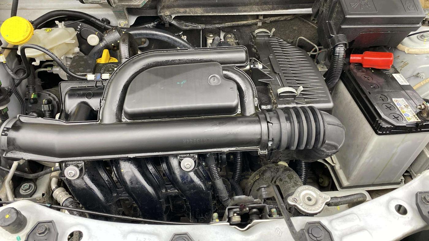 2023 Renault Kwid RXT 1.0, Petrol, Manual, 11,724 km, Engine View