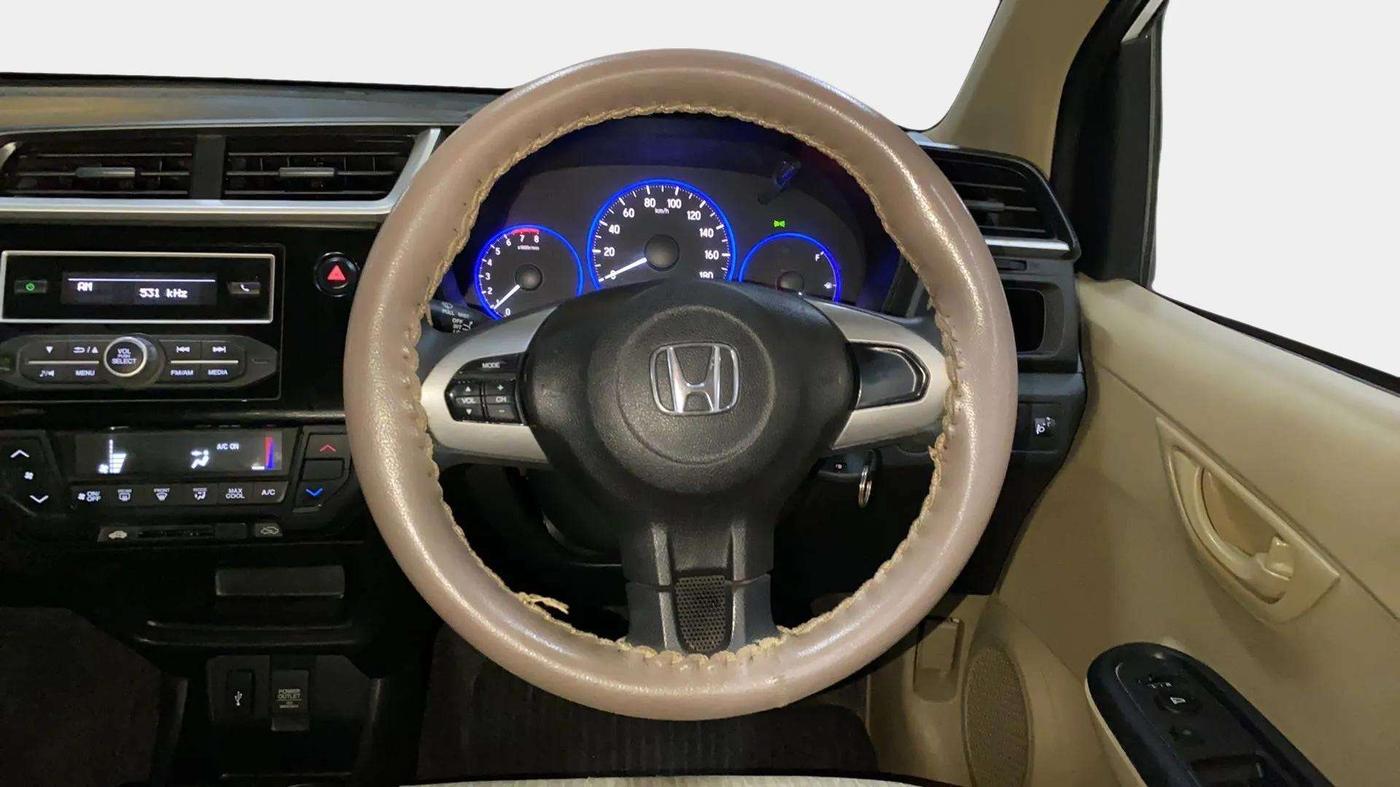 2017 Honda Brio S MT, Petrol, Manual, 88,046 km, Steering Wheel Close Up