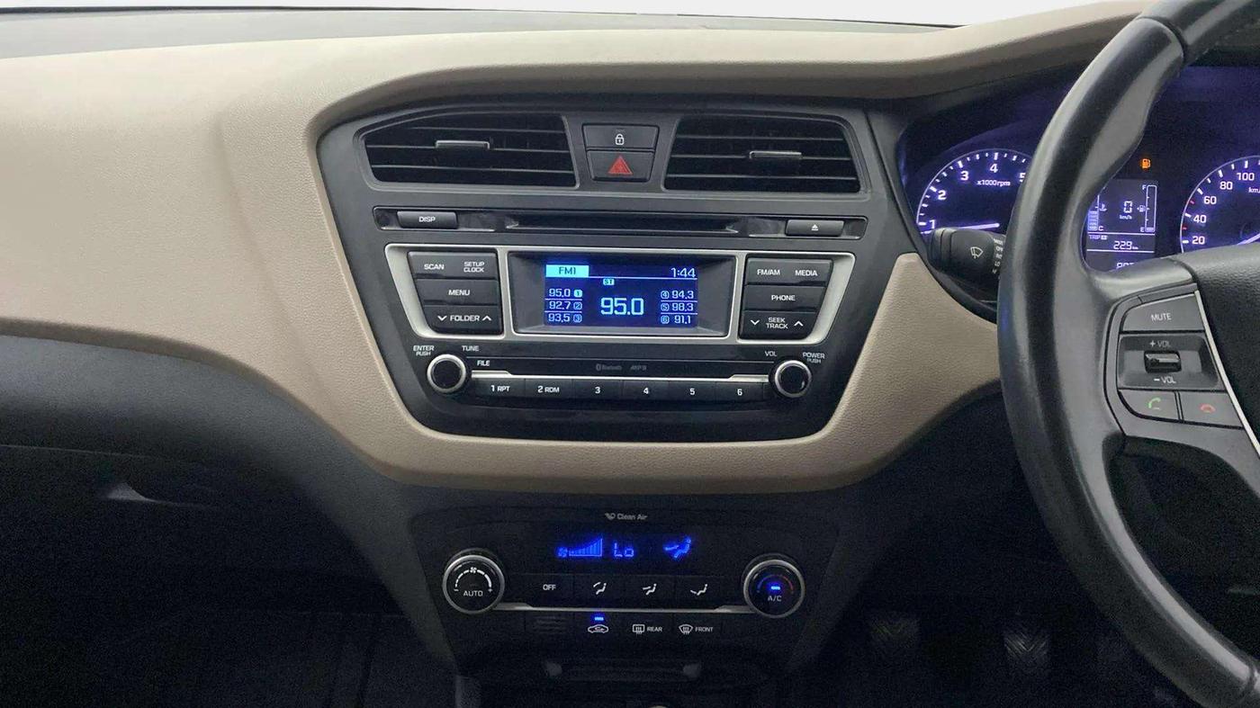2015 Hyundai Elite i20 SPORTZ 1.2, Petrol, Manual, 80,227 km, Air Conditioner