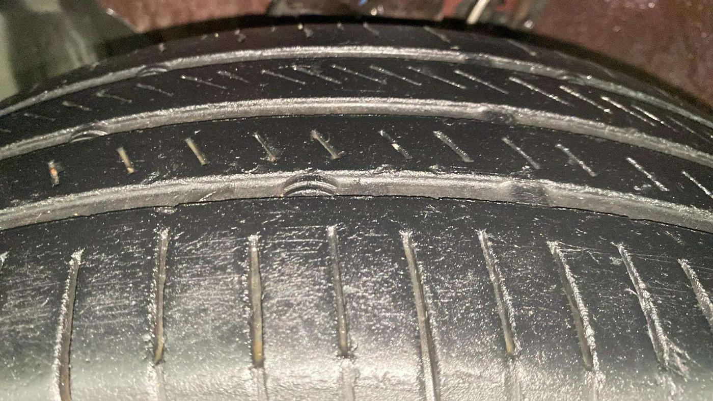 2015 Hyundai Elite i20 SPORTZ 1.2, Petrol, Manual, 80,227 km, Left Front Tyre Tread