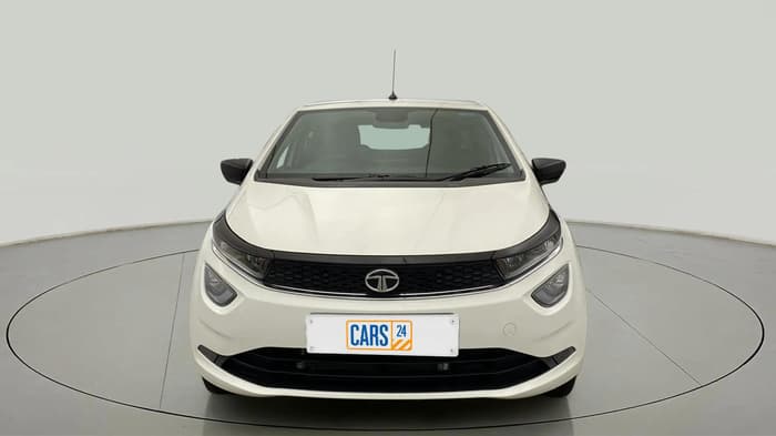 2023 Tata ALTROZ XTA, Petrol, Automatic, 13,461 km, Front