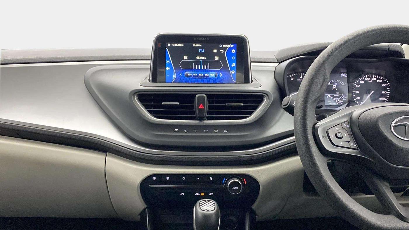 2023 Tata ALTROZ XTA, Petrol, Automatic, 13,461 km, Air Conditioner