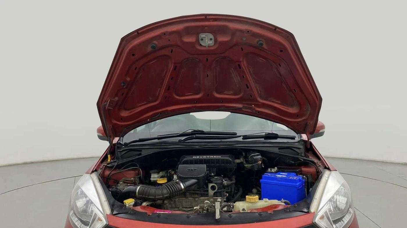 2018 Tata Tiago XZA PETROL, Petrol, Automatic, 73,569 km, Open Bonet