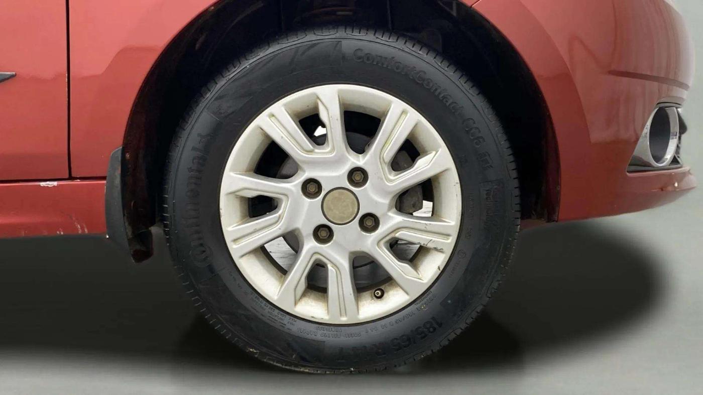 2018 Tata Tiago XZA PETROL, Petrol, Automatic, 73,569 km, Right Front Wheel