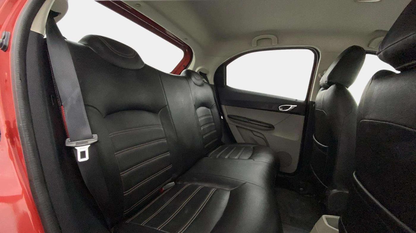 2018 Tata Tiago XZA PETROL, Petrol, Automatic, 73,569 km, Right Side Rear Door Cabin