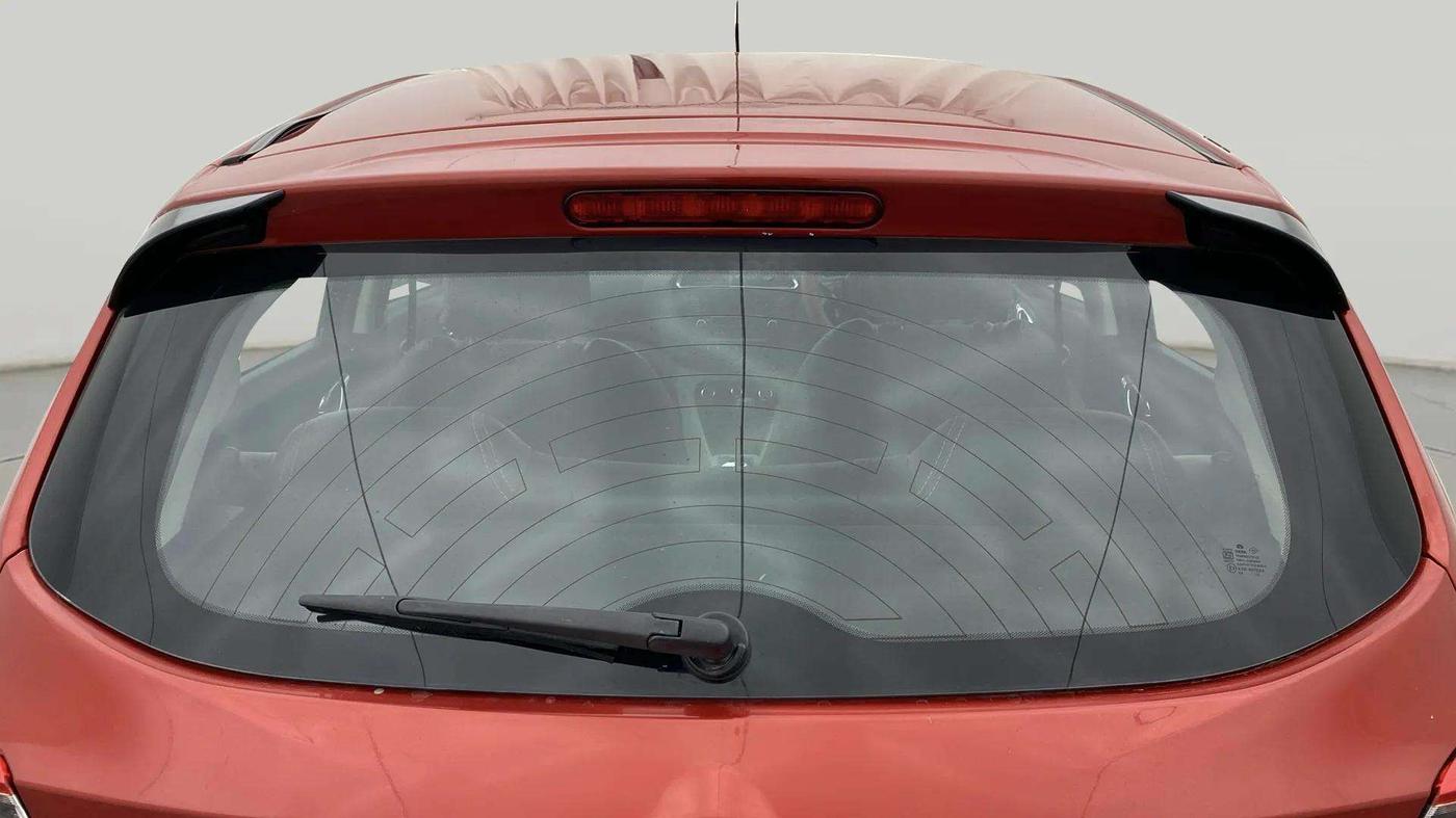 2018 Tata Tiago XZA PETROL, Petrol, Automatic, 73,569 km, Rear Windshield