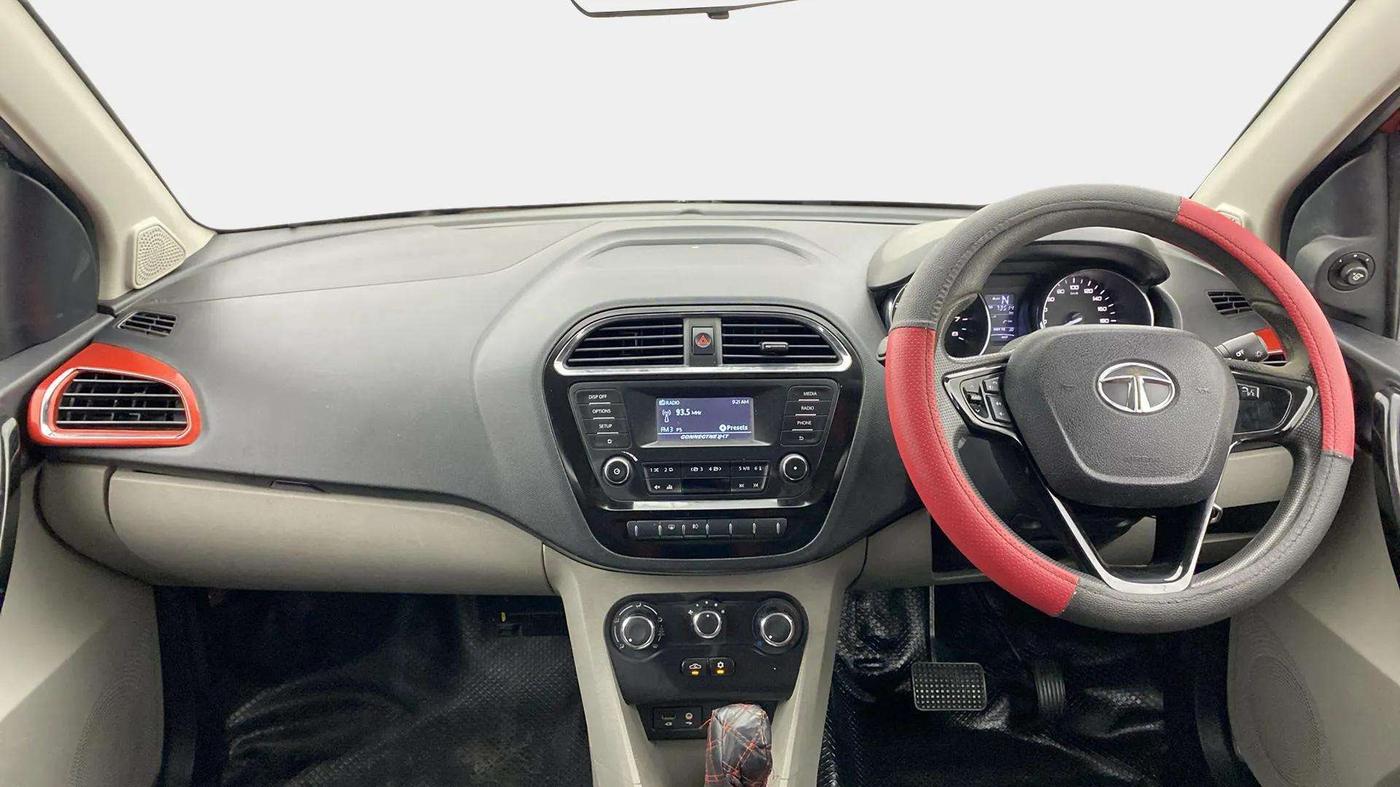 2018 Tata Tiago XZA PETROL, Petrol, Automatic, 73,569 km, Dashboard