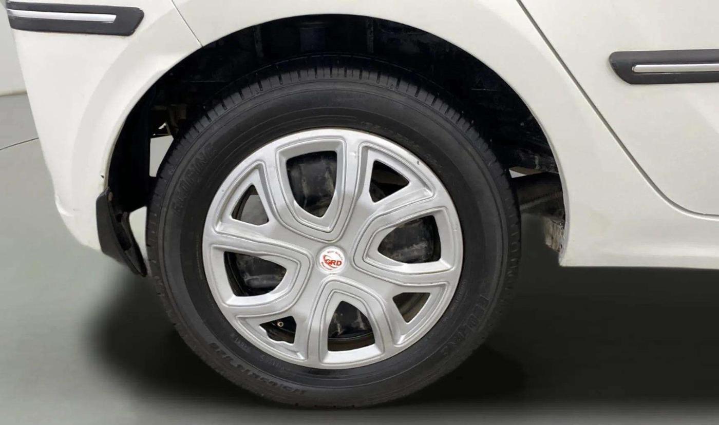 2020 Tata Tiago XZ PETROL, Petrol, Manual, 76,103 km, Right Rear Wheel