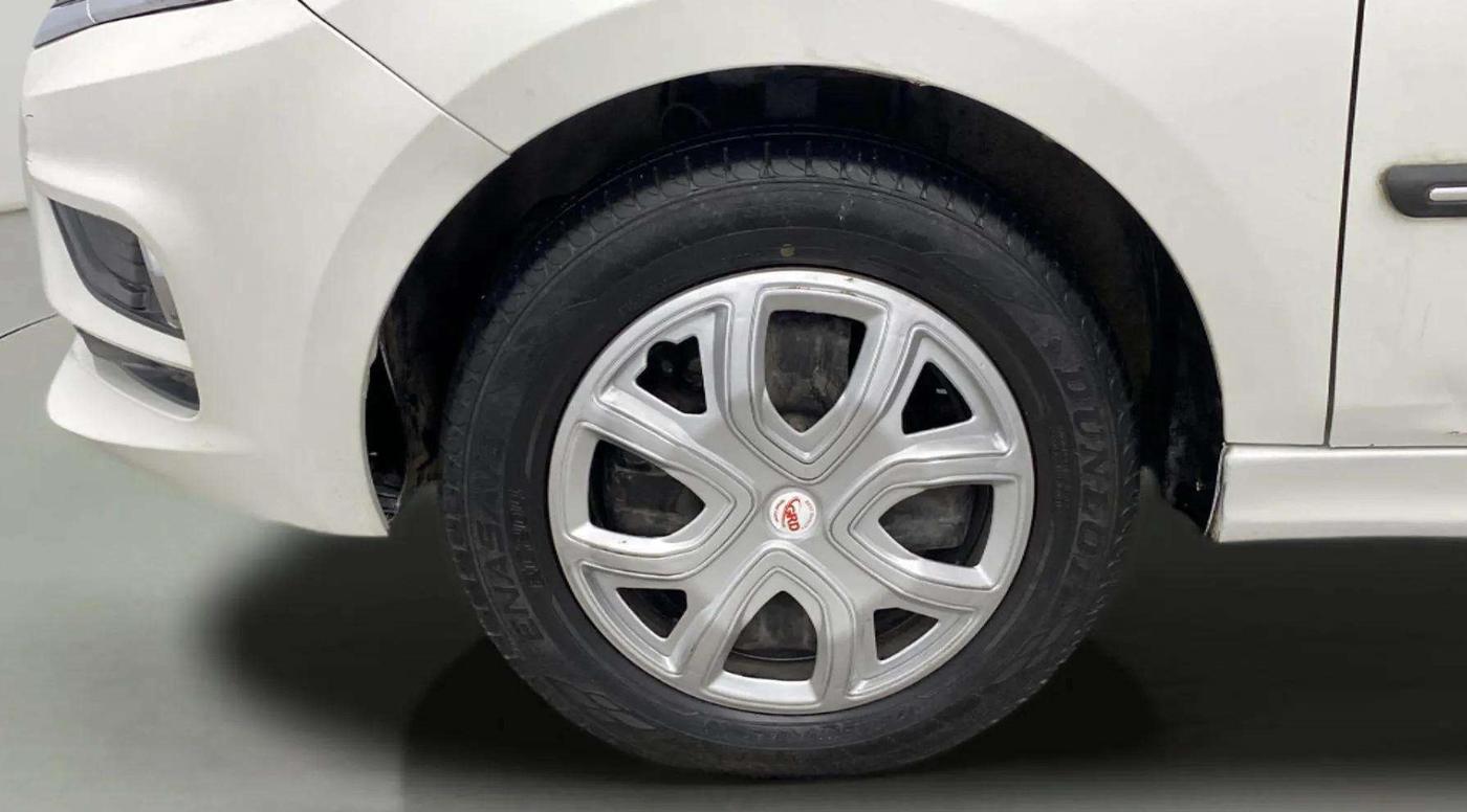 2020 Tata Tiago XZ PETROL, Petrol, Manual, 76,103 km, Left Front Wheel