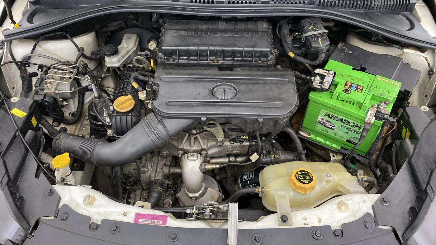 2020 Tata Tiago XZ PETROL, Petrol, Manual, 76,103 km, Engine View