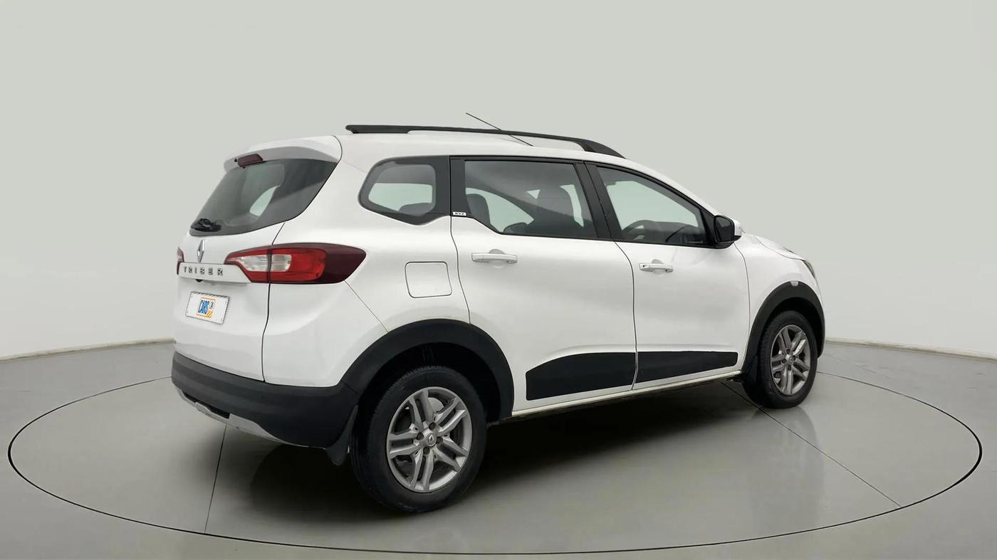 2019 Renault TRIBER RXZ, Petrol, Manual, 47,316 km, Right Back Diagonal