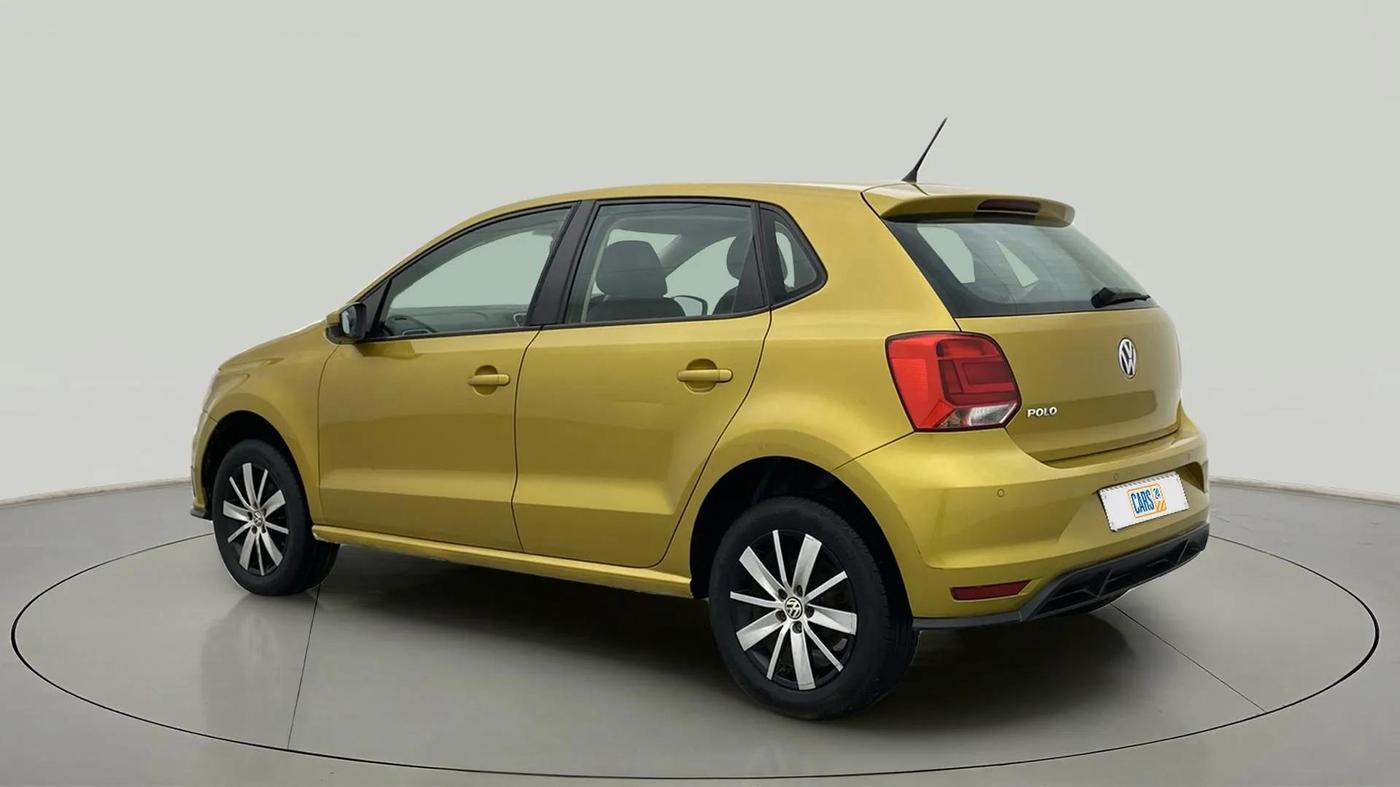 2017 Volkswagen Polo HIGHLINE1.2L, Petrol, Manual, 49,289 km, Left Back Diagonal